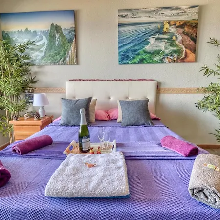 Ocean Sunset Apartment